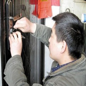 南村开锁换锁公司-番禺区南村开锁换锁电话
